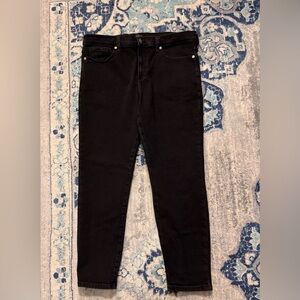 Banana Republic Factory Skinny Mid-Rise black jeans. Size 33/16.